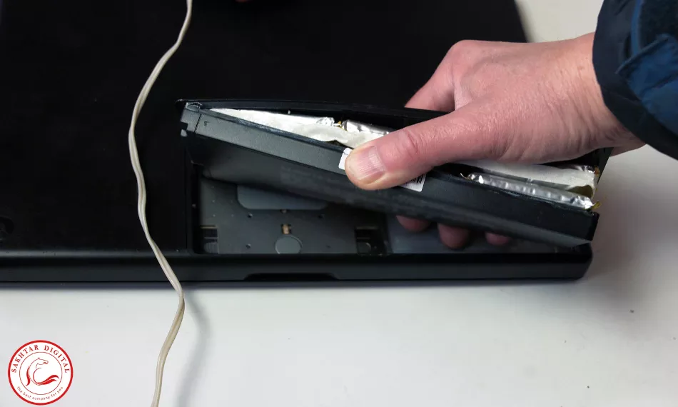 هزینه تعویض باتری لپ تاپ چقدر است؟